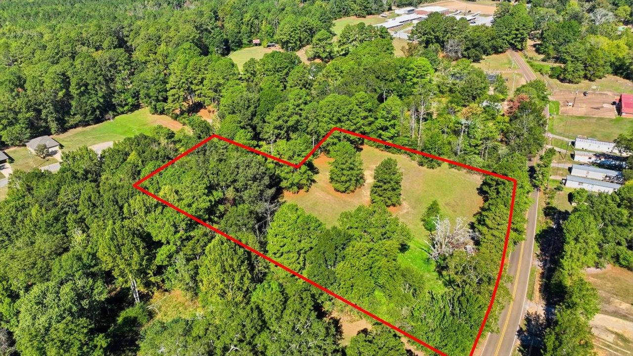 Aerial view of the Hayes Street land listing with approximate boundary markings