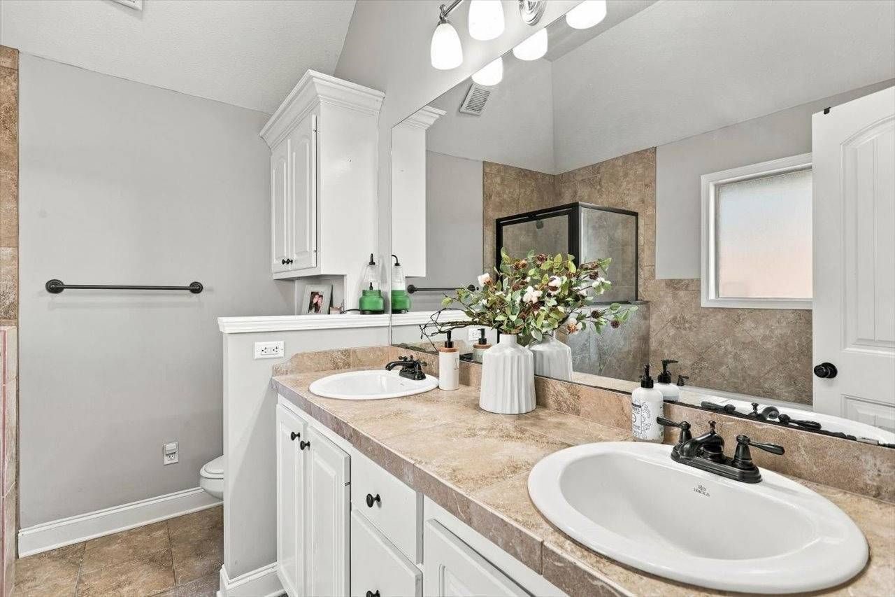 Primary bathroom double vanity