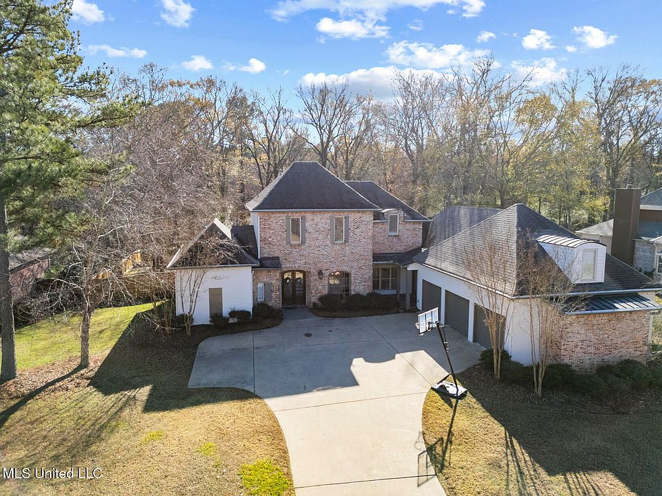 Property at 808 Beaumont Drive, Madison, MS 39110